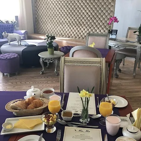 Boutique Mama Hotell 4*