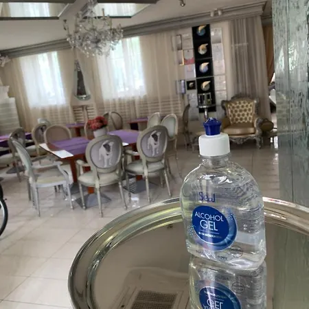 Boutique Mama Hotell 4*